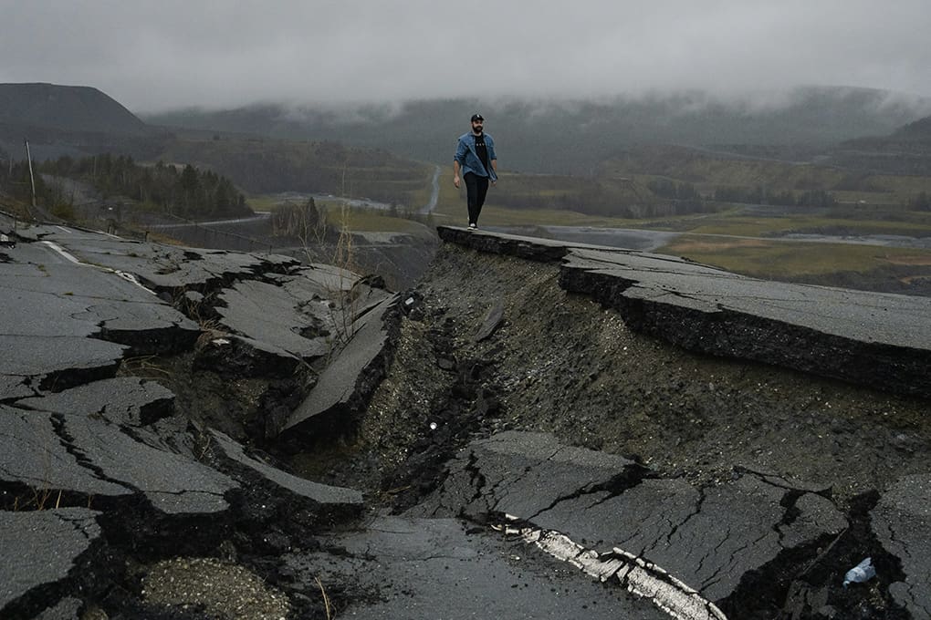 Earthquake Preparedness Guide: Surviving the Shake